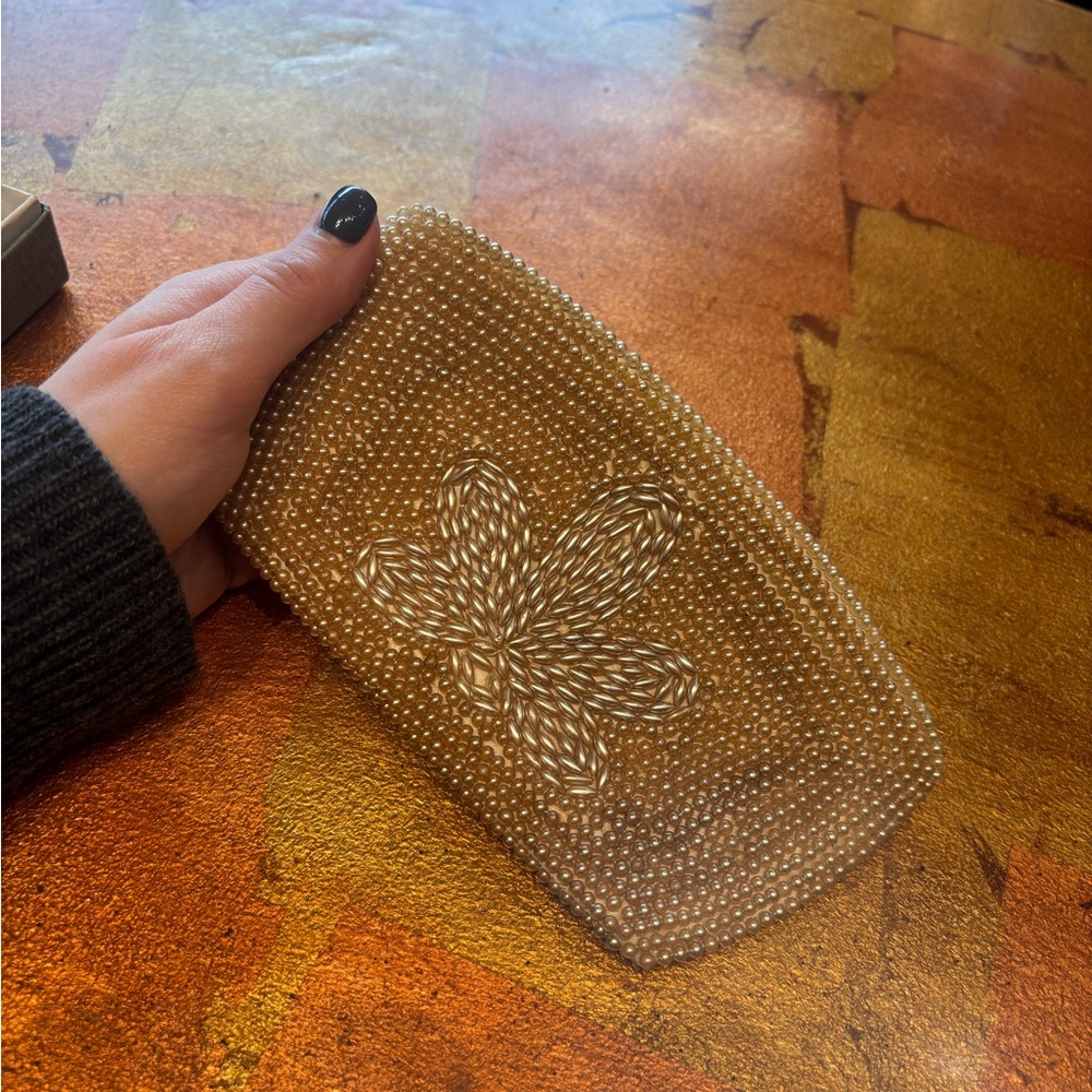 Beaded pearl clutch Du-Val Japan